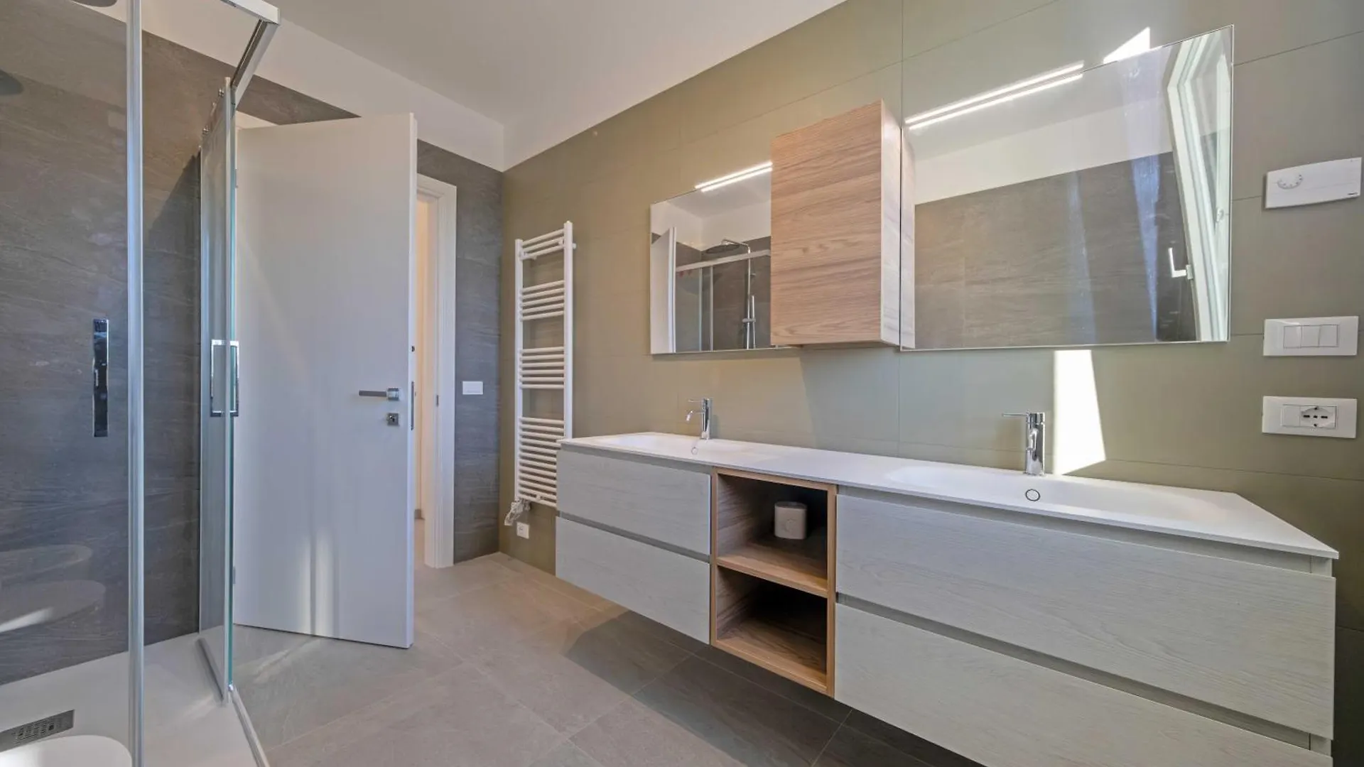 Apartmentsgarda Pacengo Di Lazise 0*,  Italia