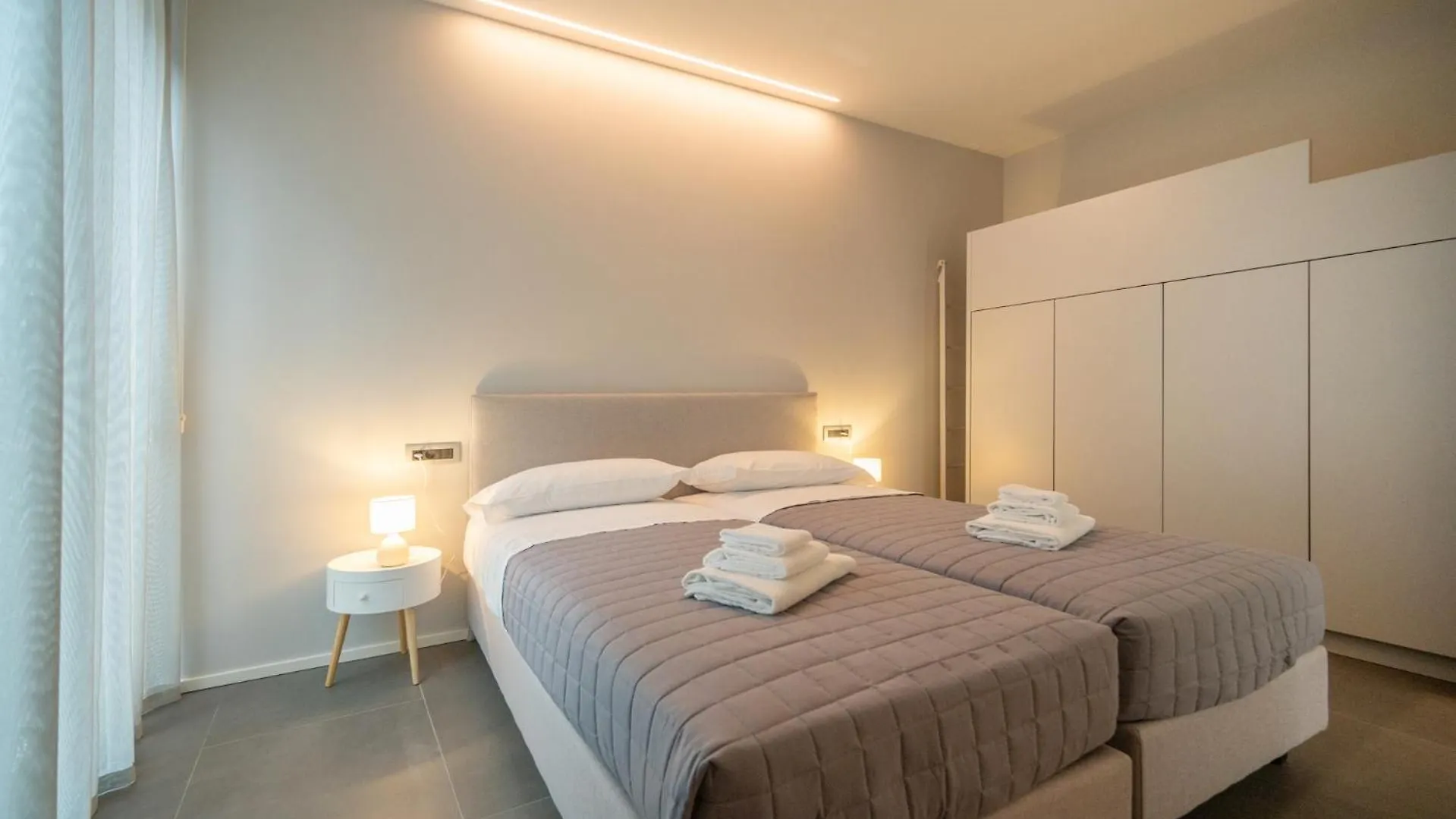 Apartmentsgarda Torri Del Benaco Apartment