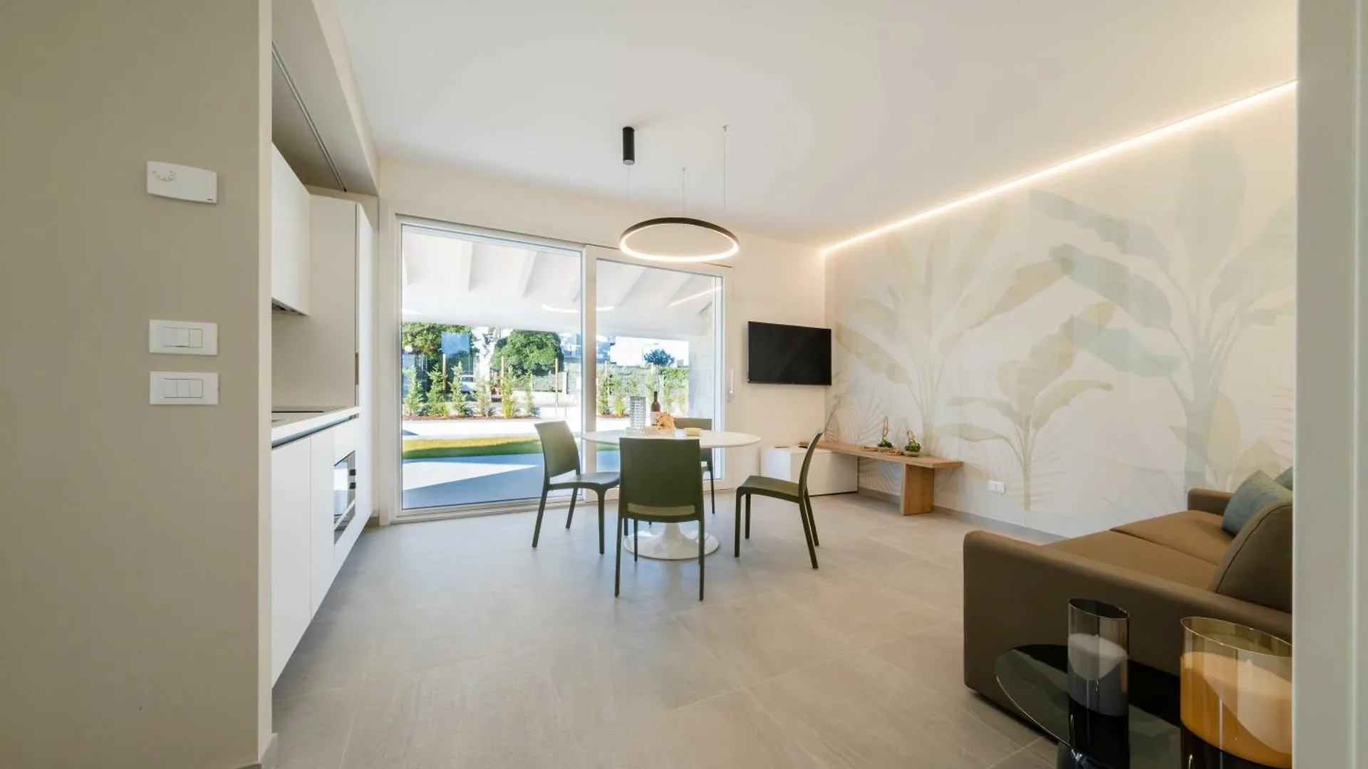 Lägenhet Apartmentsgarda Pacengo Di Lazise